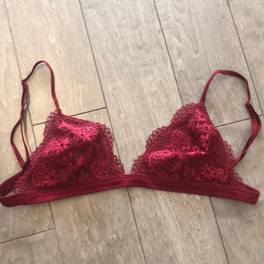 Vs bra
